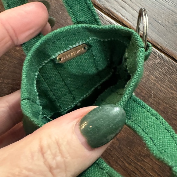 Free People Emerald Green Mini Tote Keychain Bag Charm - Picture 3 of 11